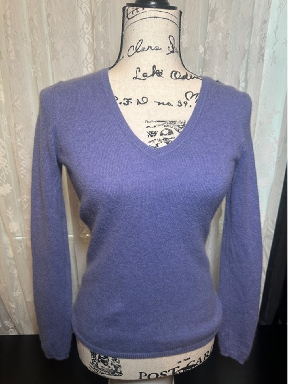 Charter Club Women’s XS 100% Cashmere Purple V-Neck Sweater 2-Ply